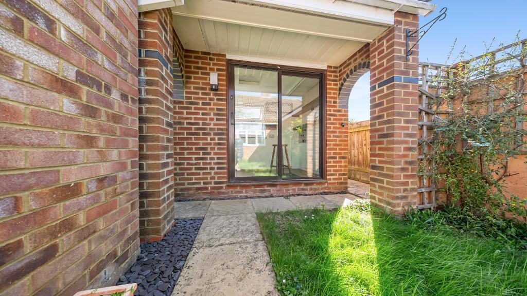 Main image of property: Higham Gobion Road, Barton Le Clay, Bedfordshire, MK45 4LT