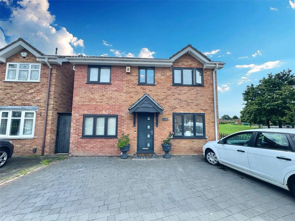 Main image of property: Tiverton Drive, Nuneaton, Warwickshire, CV11