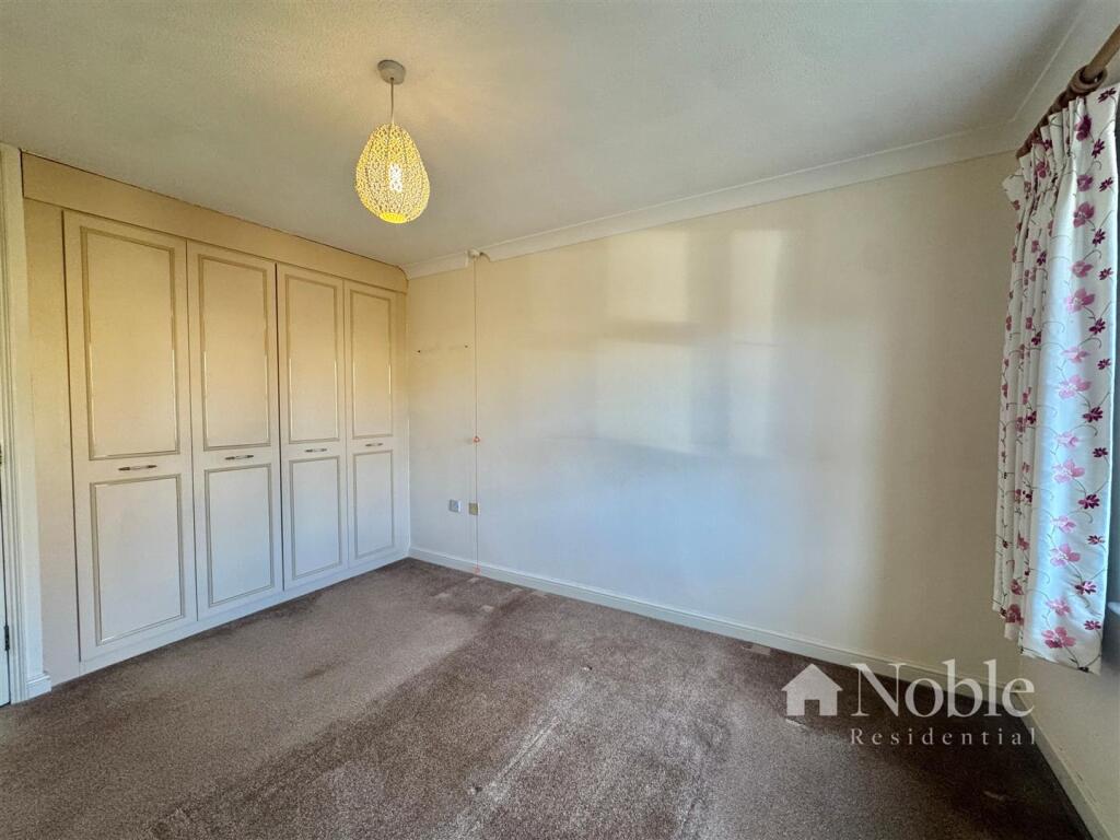 Queenswood House, Eastfield Road, Brentwood photo 4