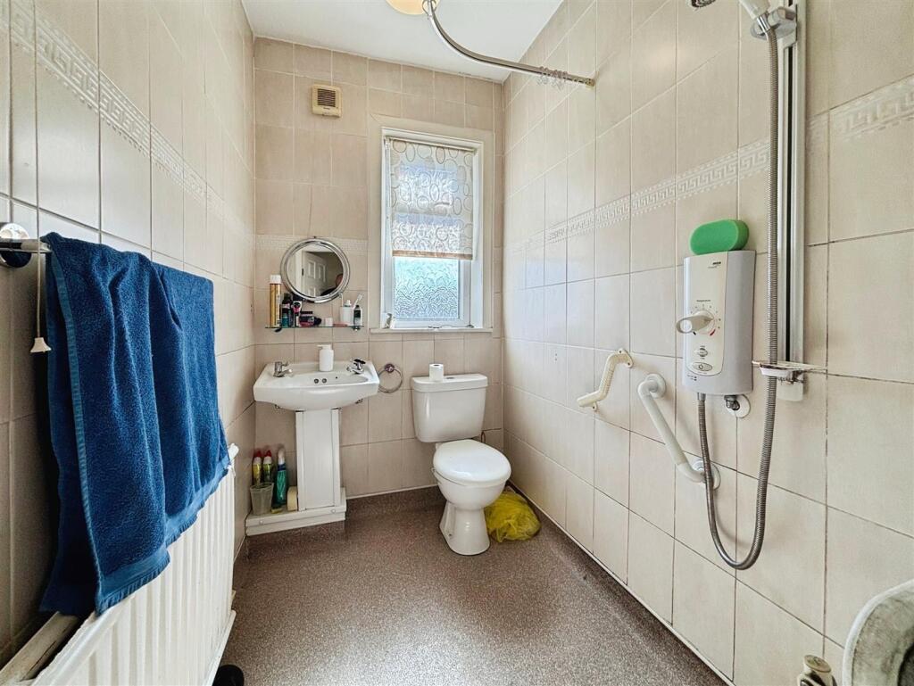 Additional image 12 of Hawes Drive, Bradford, BD5 9BB