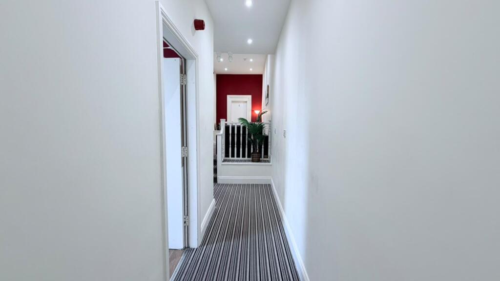 House in Nottingham, Forest Fields - View 3