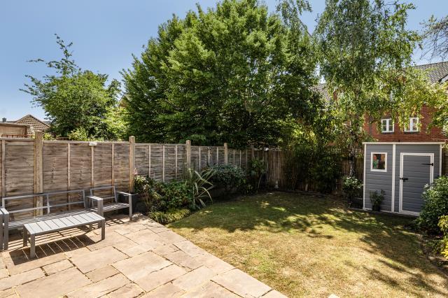 Buttercup Place, Thatcham photo 4