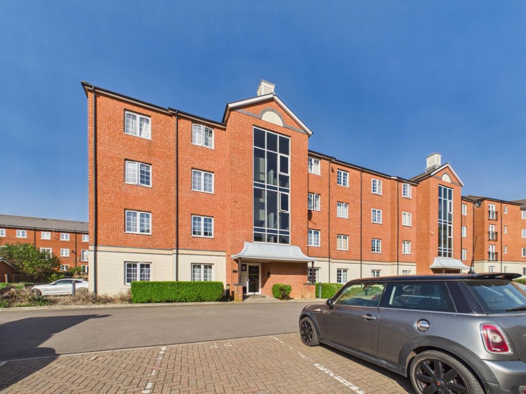 Main image of property: Great Western Road, Gloucester