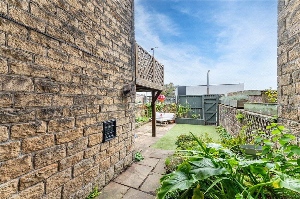 Additional image 25 of Wellington Crescent, Shipley, West Yorkshire, BD18