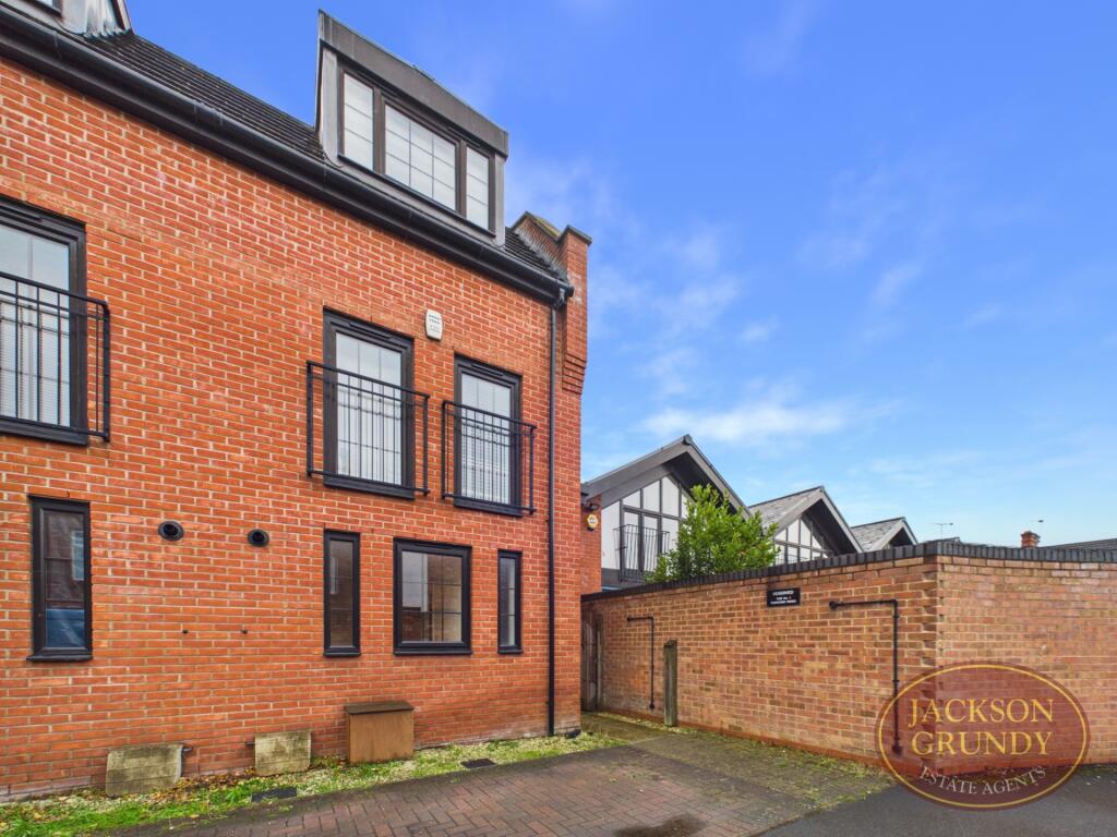 Main image of property: Thenford Mews, Abington, NN1 5EG