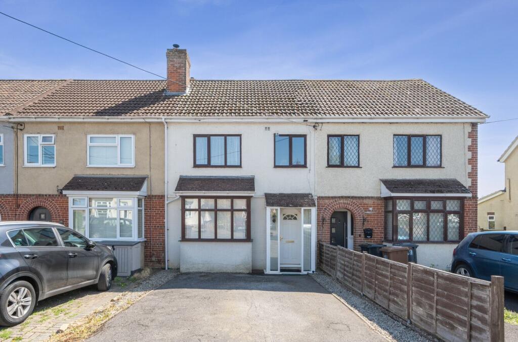 Main image of property: The Crescent, Andover, SP10 3BL