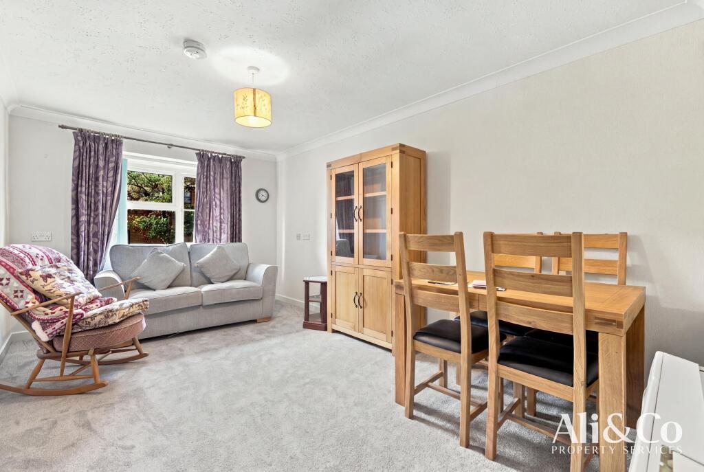 Apartment in Grays, Little Thurrock - More