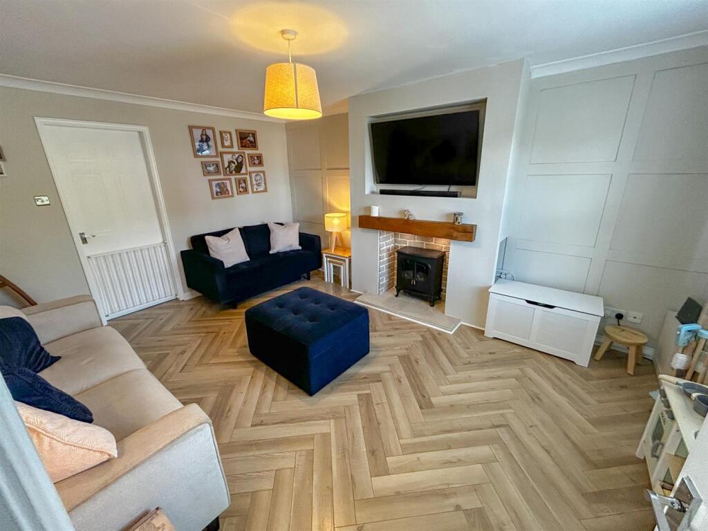 House in Buckley, Lane End - View 2