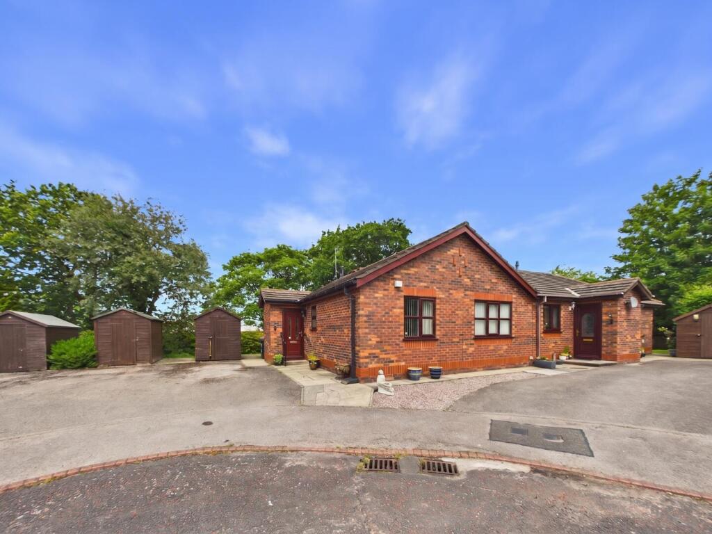 Main image of property: Crownlee, Penwortham, Preston