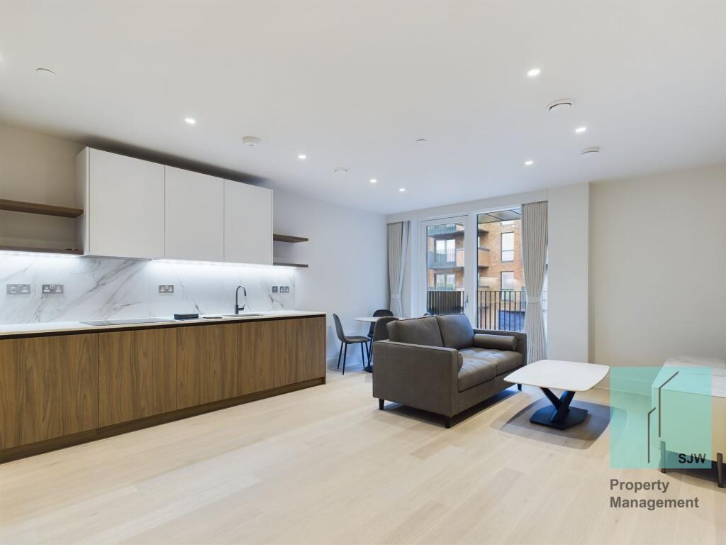 Main image of property: West End Lane, West Hampstead Central, NW6
