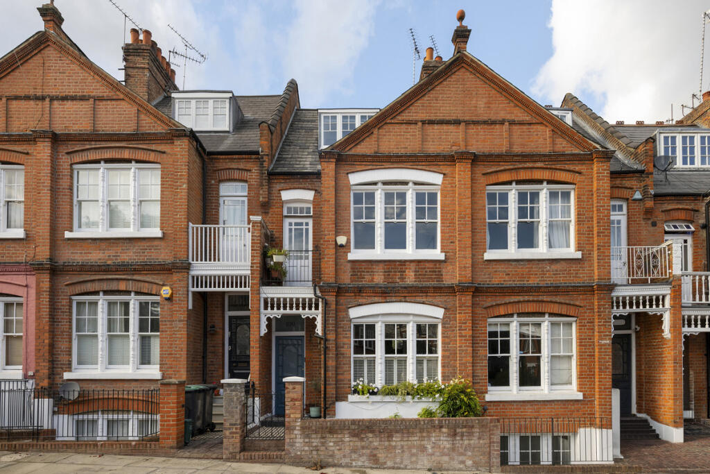 Main image of property: Milton Park, London, N6