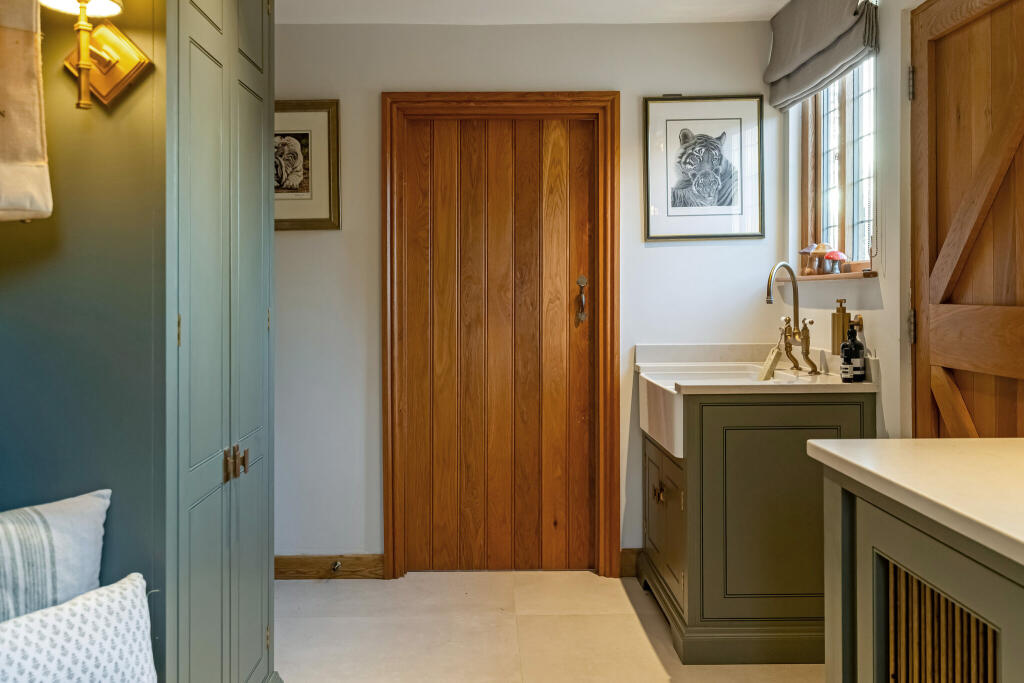 Additional image 13 of Henley Road, Ullenhall, B95