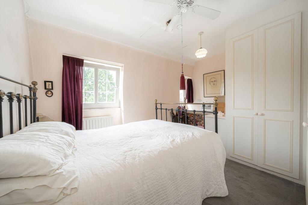Apartment in Twickenham - View 4