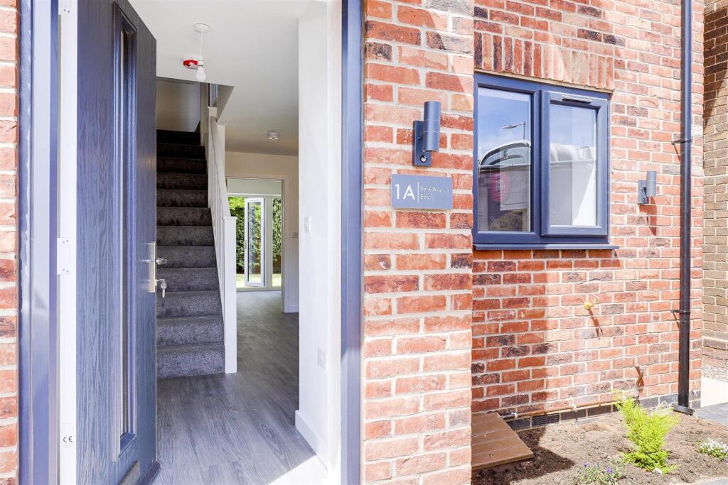 House in Nottingham - View 3
