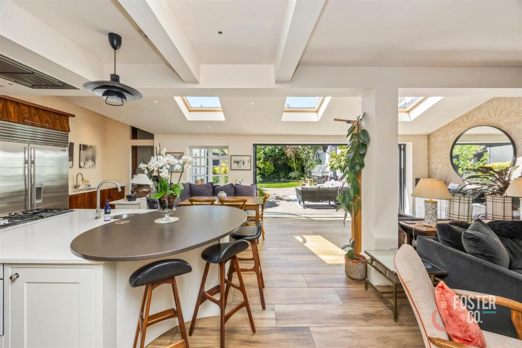 House in Brighton, Brunswick - View 3
