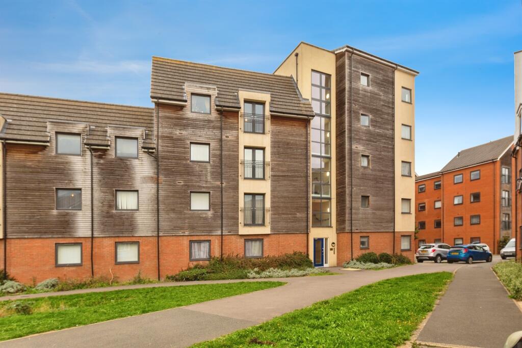 Main image of property: Quercetum Close, Aylesbury