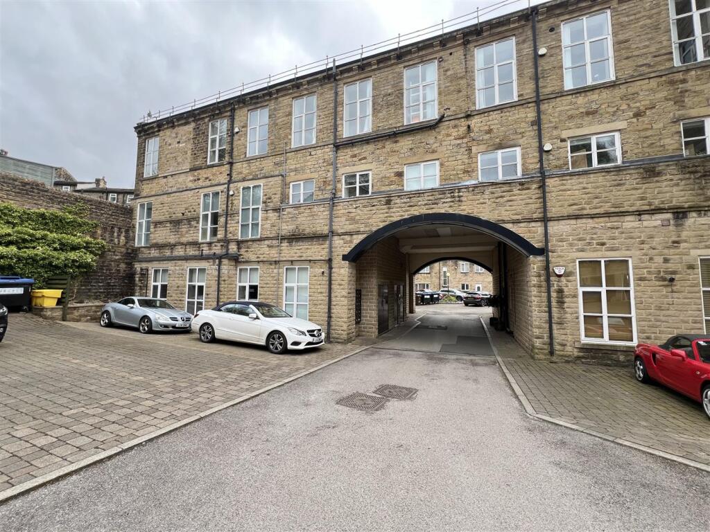 Main image of property: Weavers Lane, Cullingworth