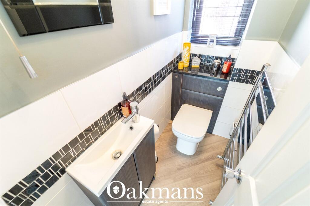 Additional image 12 of Hillview Close, Lickey End, Bromsgrove, Worcestershire, B60