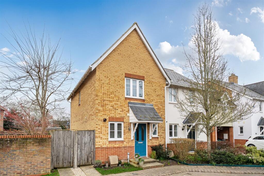 Main image of property: Parisfield Close, Staplehurst, Tonbridge