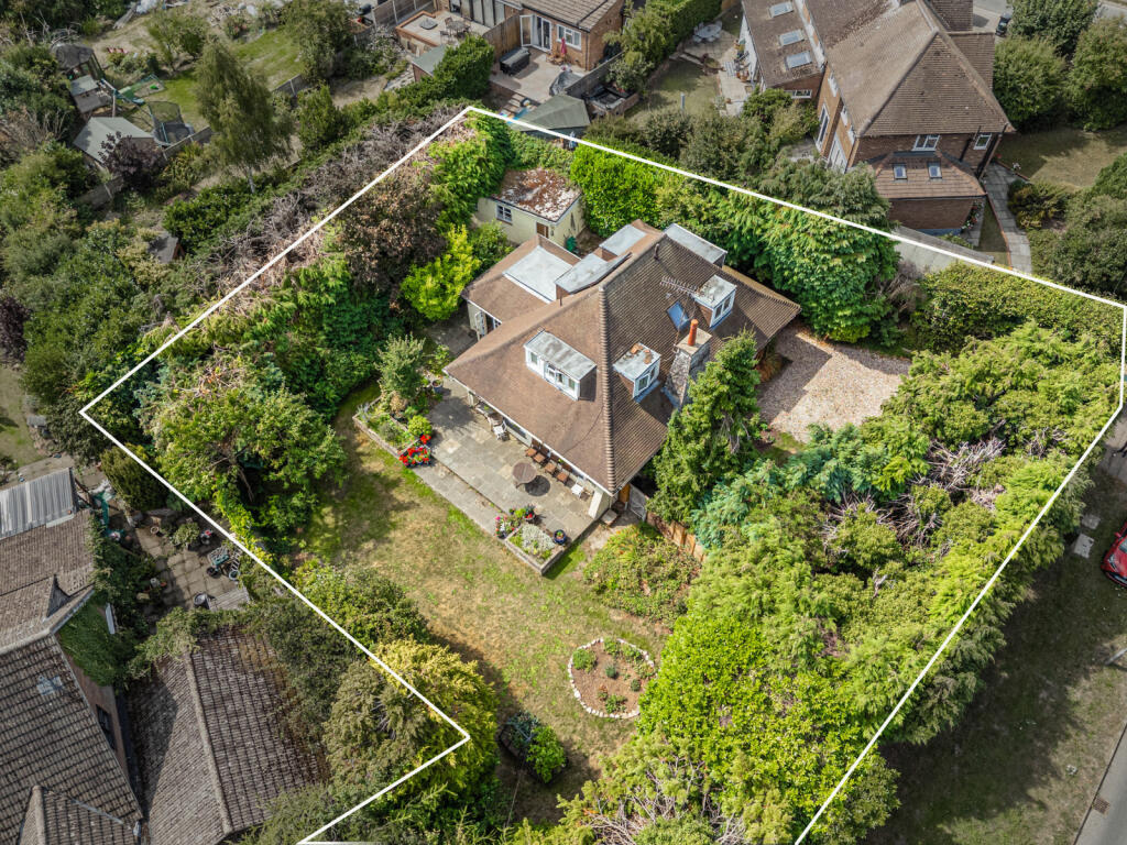 Main image of property: Harpenden Lane, Redbourn, St. Albans, Hertfordshire, AL3