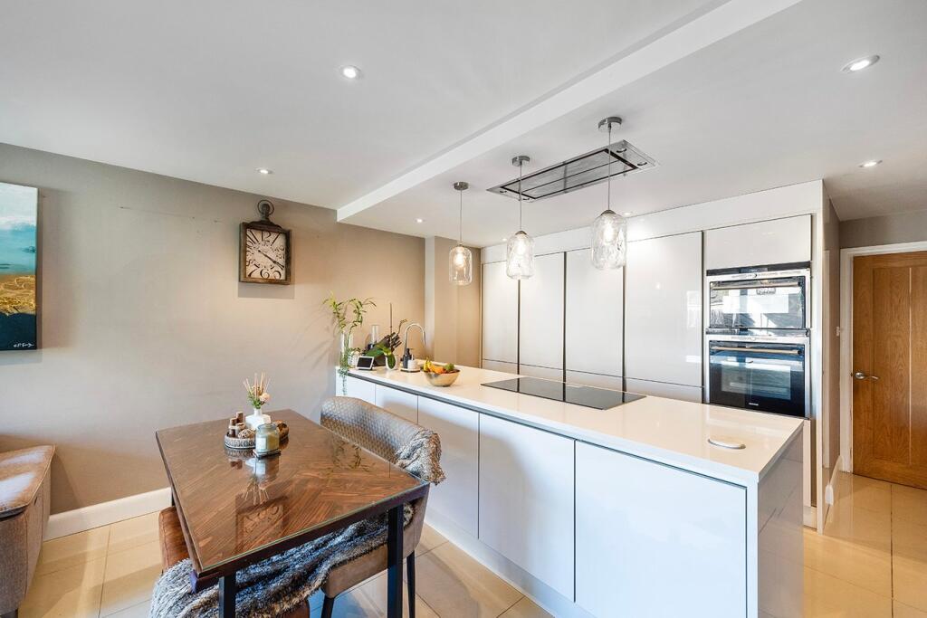 Main image of property: Lyme Road, Welling, DA16