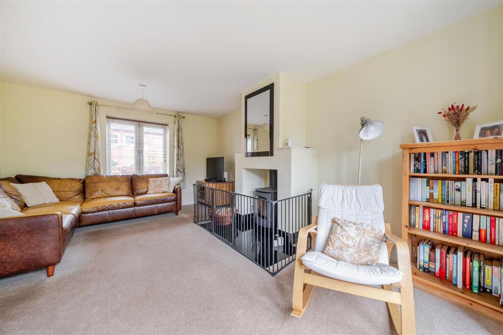 House in Dorchester - View 2