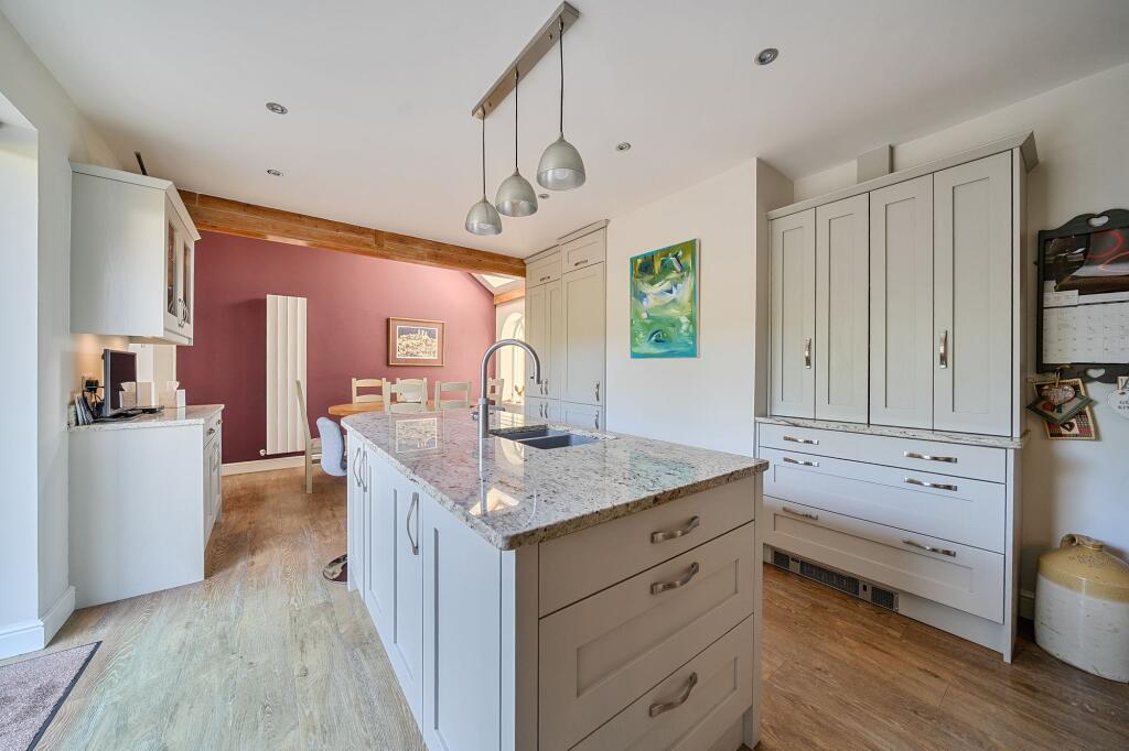 Claverham Road, Yatton, BS49 photo 4