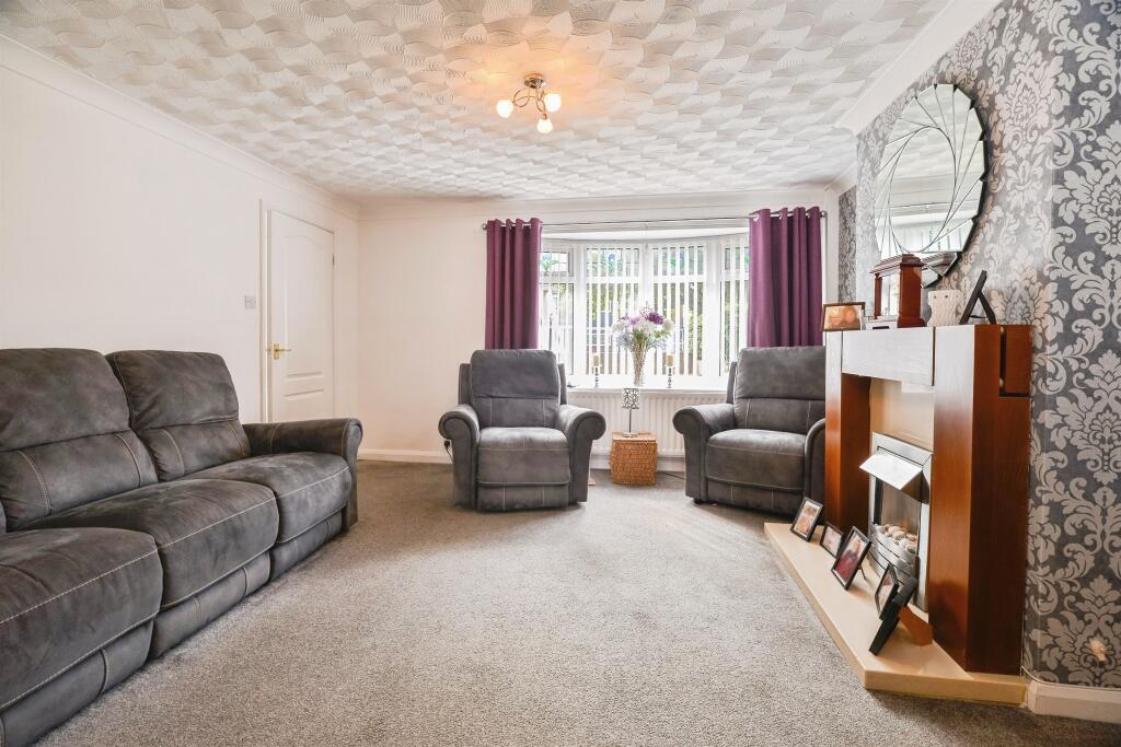 House in Billingham, Stockton-on-Tees - More