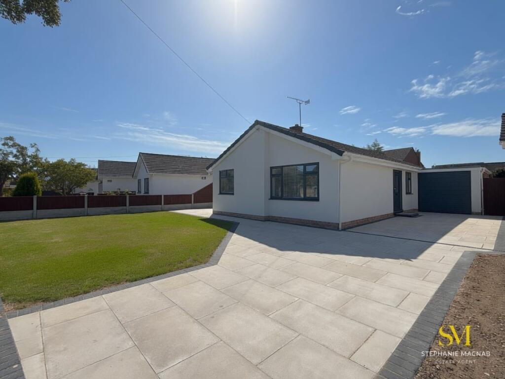 Main image of property: Deansgate Lane North, Formby, Liverpool, L37