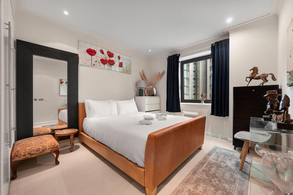 Apartment in London - View 6