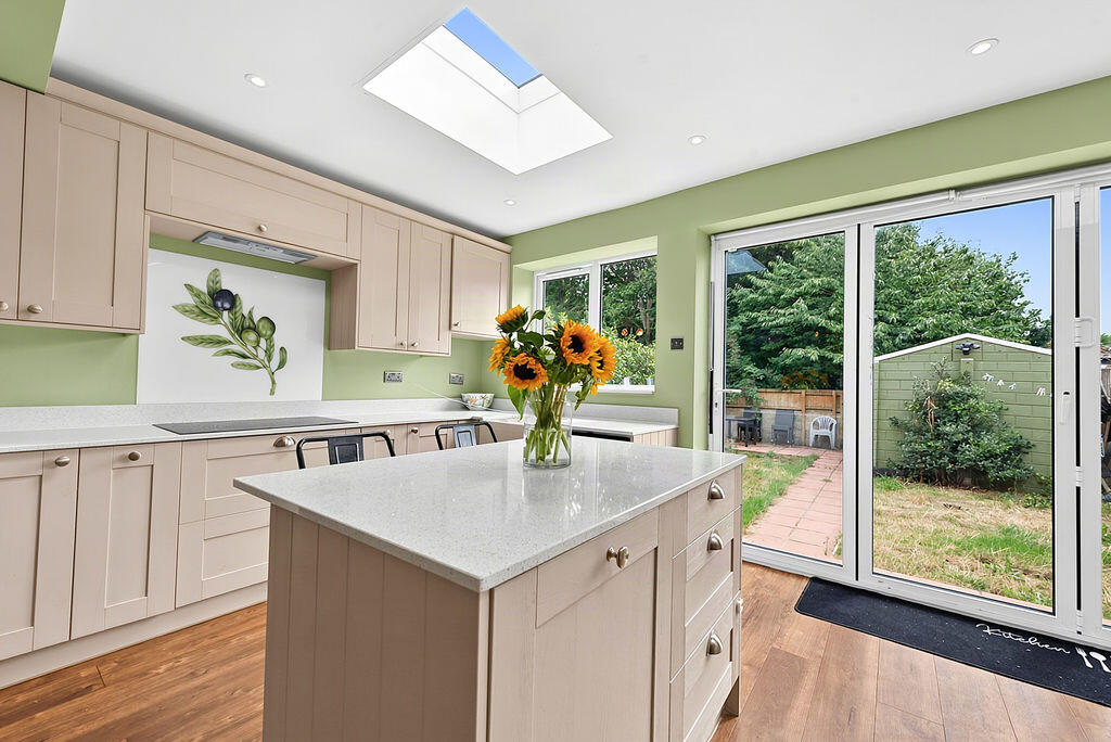 House in Portchester, Fareham, Portchester - View 2