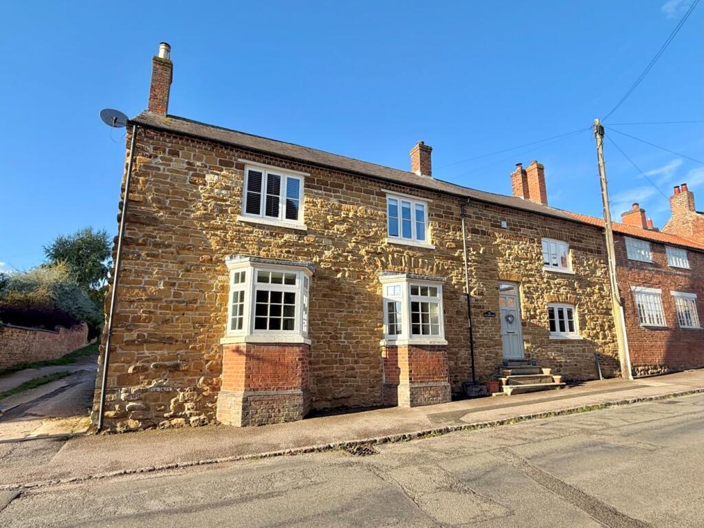 5-bed semi-detached on Bay Tree Farm, Wartnaby Road, Ab Kettleby, £630,000