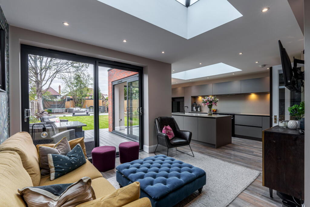 Additional image 26 of Warwick Road, Solihull, B92 7AB