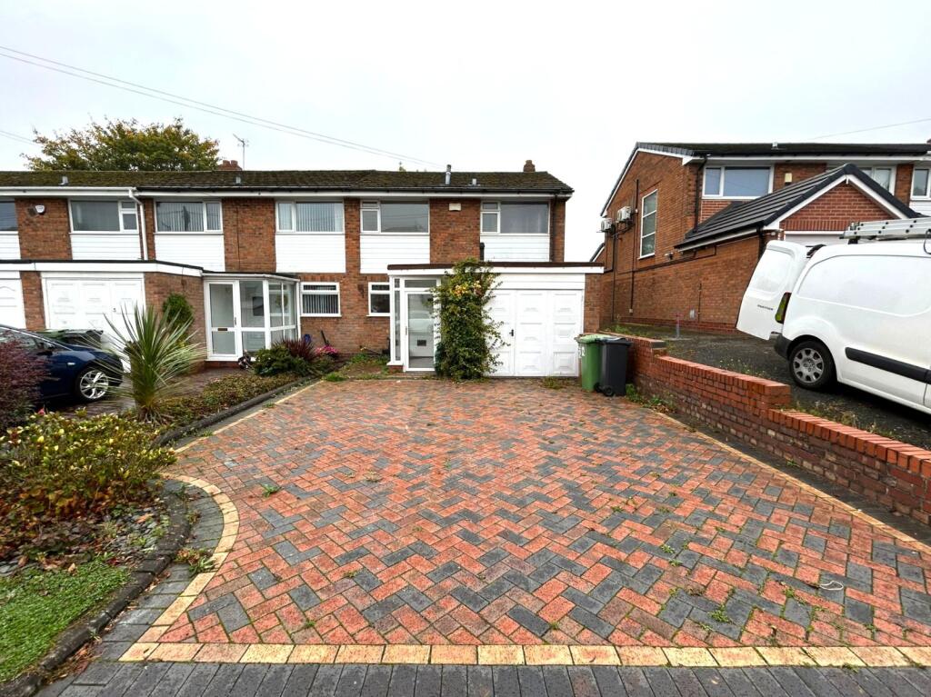 Silverstone Drive, Sutton Coldfield, West Midlands, B74