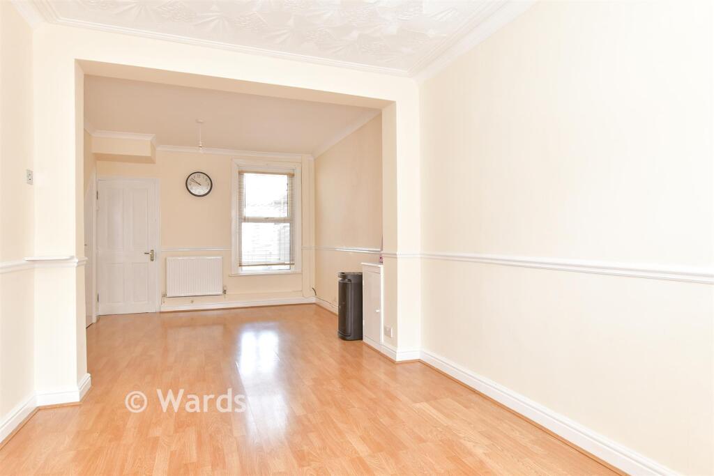 3-bed terraced on Granville Road, Gravesend, Kent, £300,000