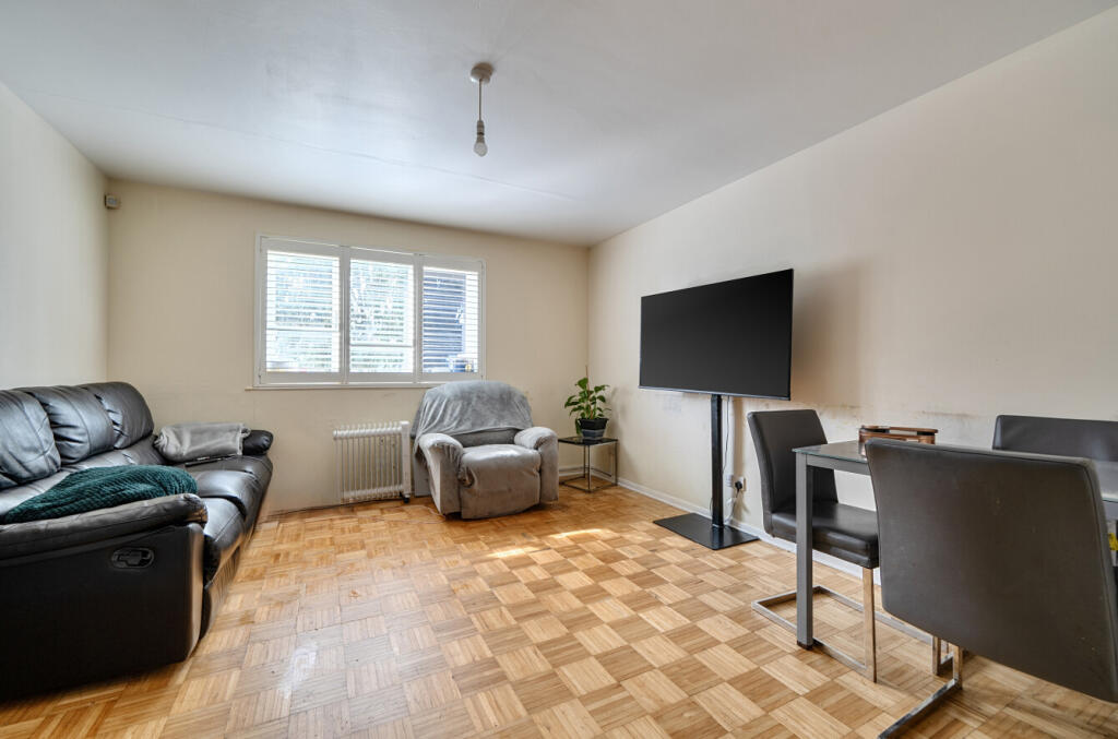Apartment in London - View 3