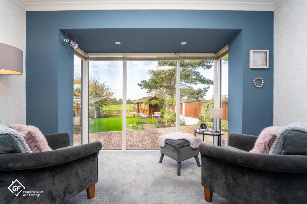 House in Lancaster - View 2