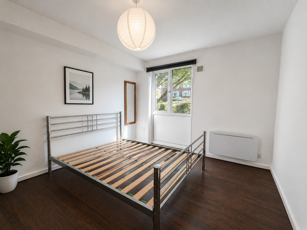 Apartment in Croydon - View 2