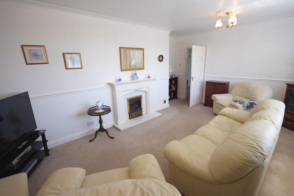 Skiddaw Gardens, Barrow-in-Furness photo 5
