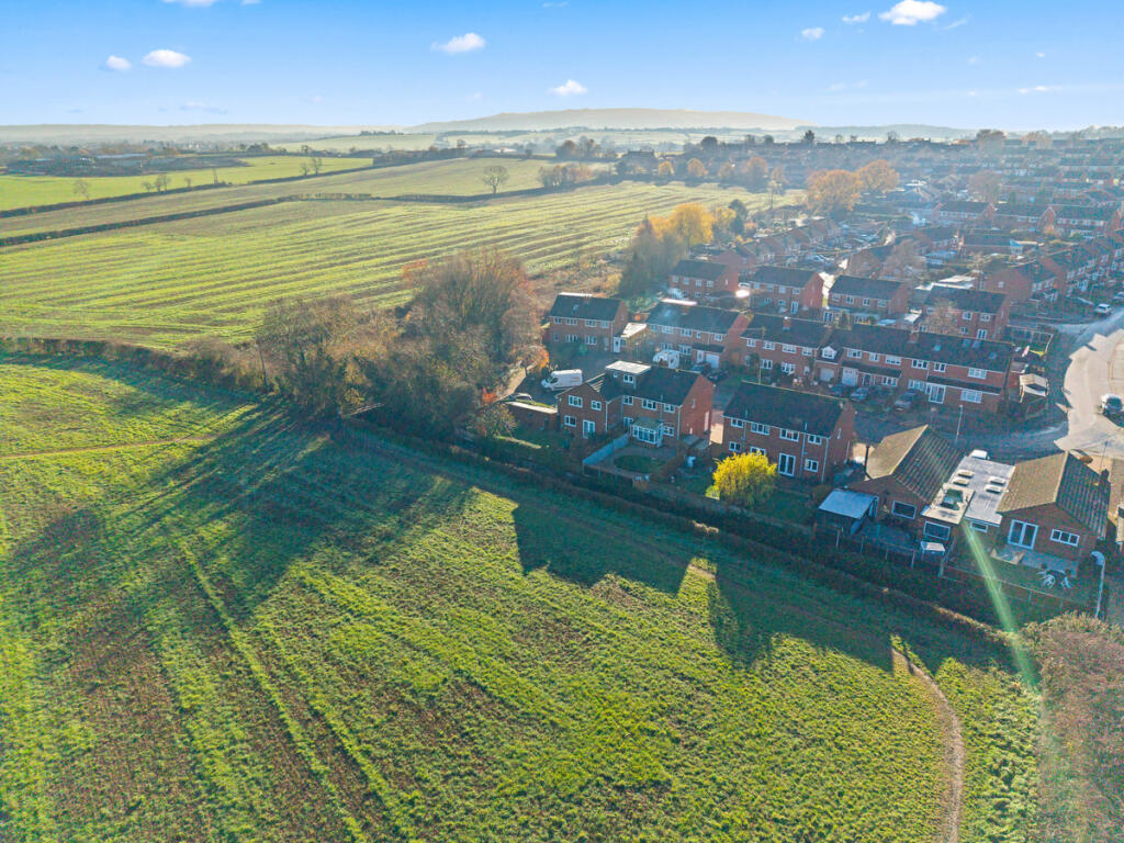 #WelcomeHome to: Beech Avenue, Pershore, WR10 photo 3