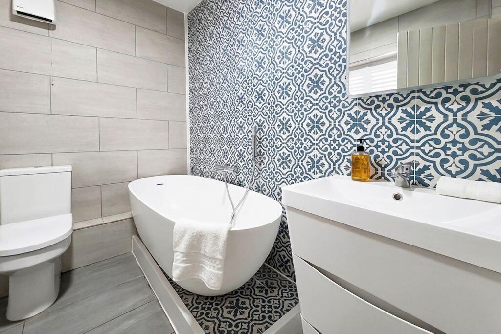 House in Arun, Rustington - View 3