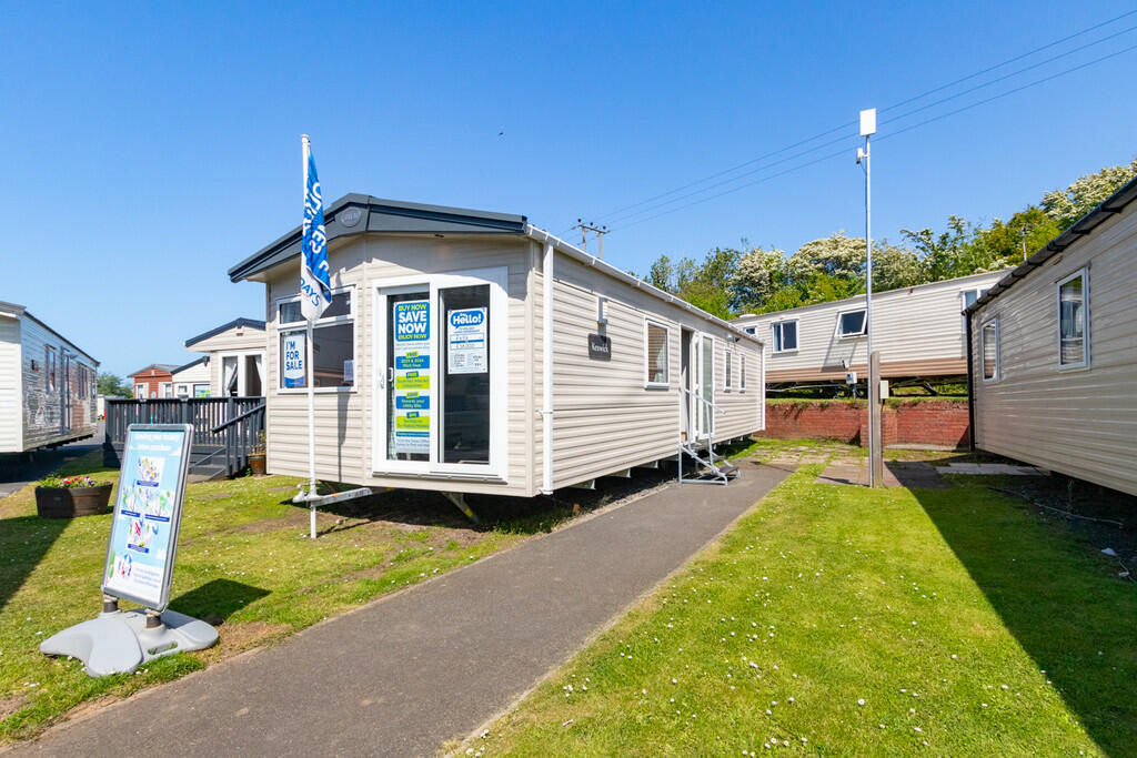2-bed caravan on Turnberry Holiday Park, Girvan, Ayrshire, £55,000