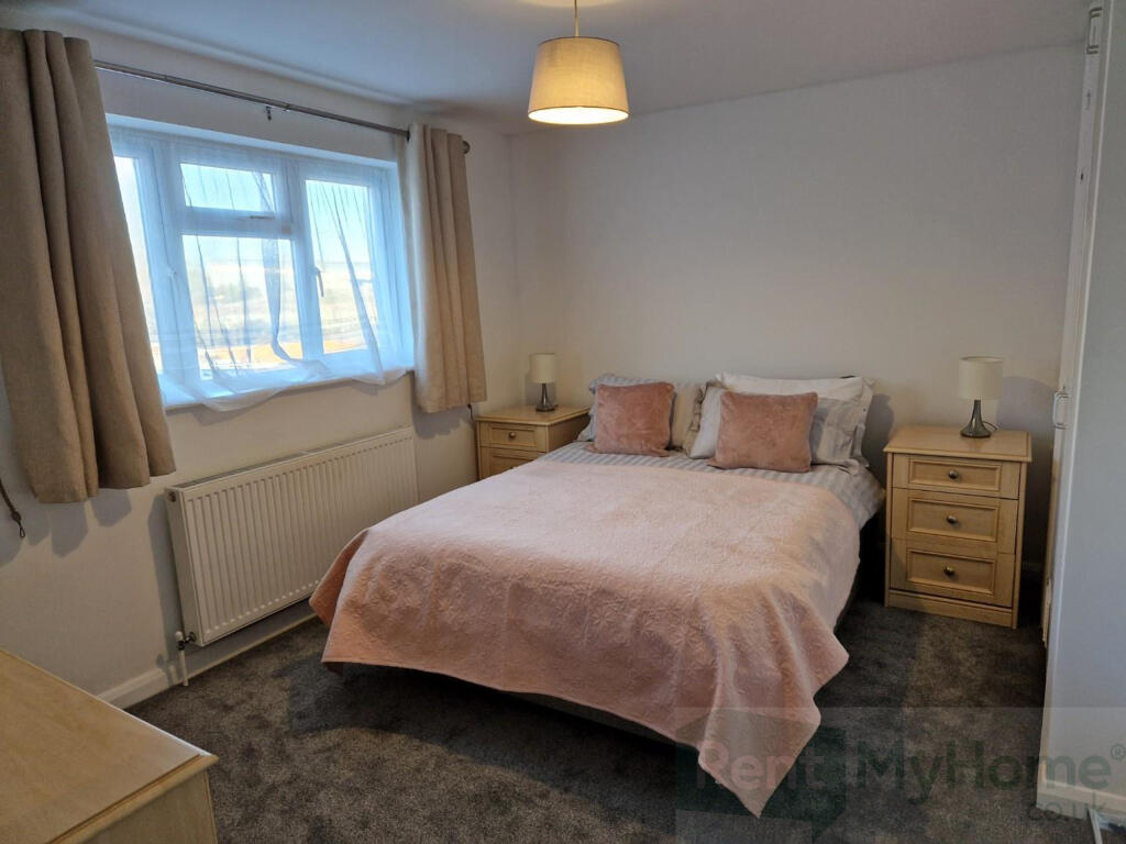 Apartment in Twickenham - View 4