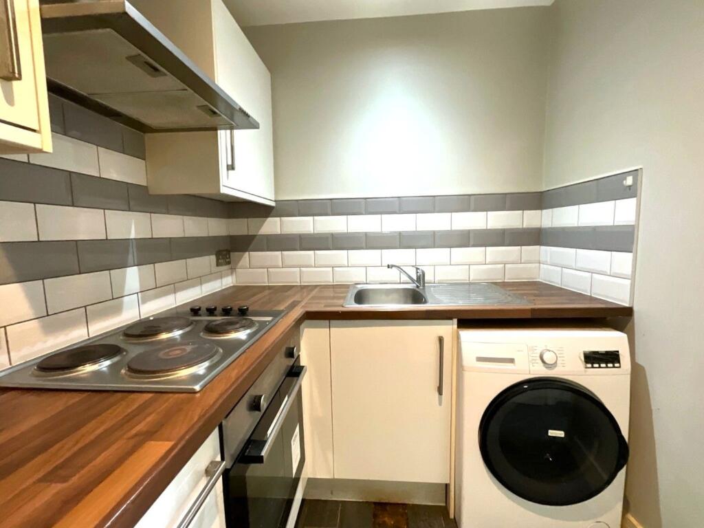 Apartment in Doncaster - More