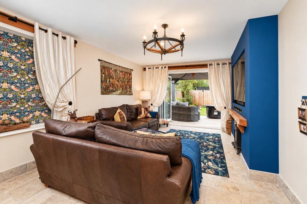 House in Reading - View 5