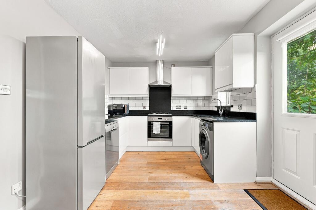 House in Sheffield, South Yorkshire - View 5