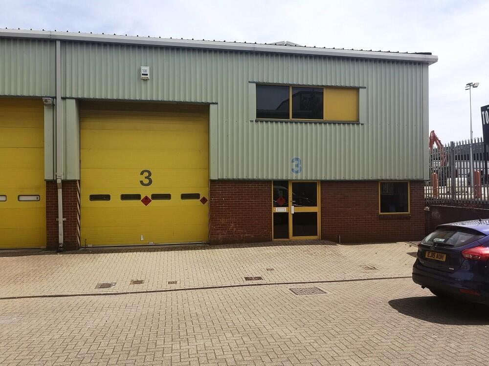 Photo 1