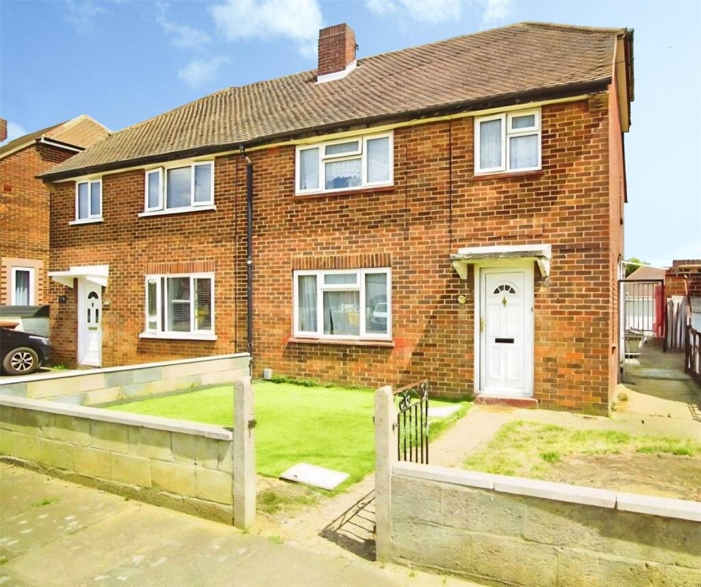 Main image of property: Cheviot Close, Bexleyheath