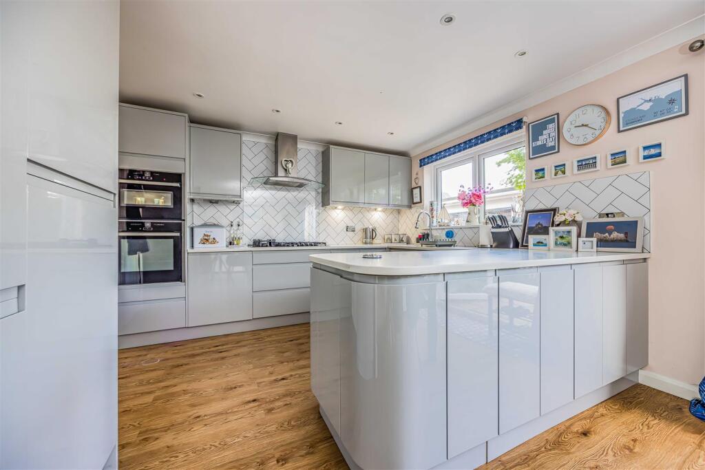House in Portsmouth - View 2