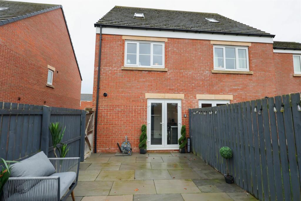 24, Fenton Grange, Wooler photo 2